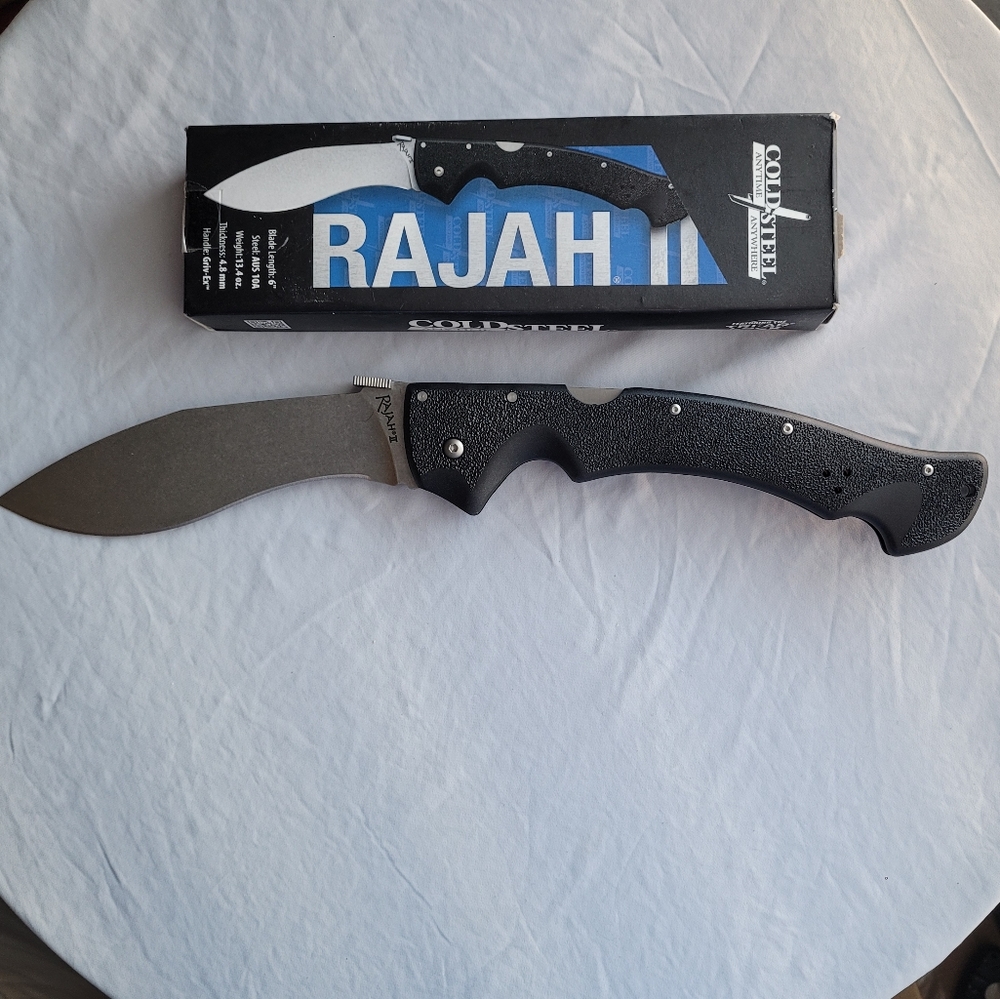 SELF DEFENSE Cold Steel Rajah II Folding Knife